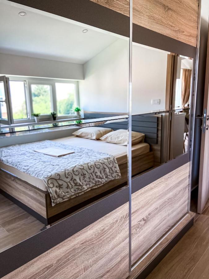 Mavalux Apartments Tivat Exteriér fotografie