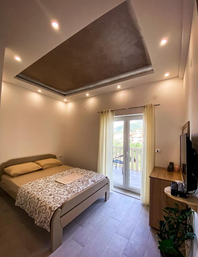 Mavalux Apartments Tivat Exteriér fotografie