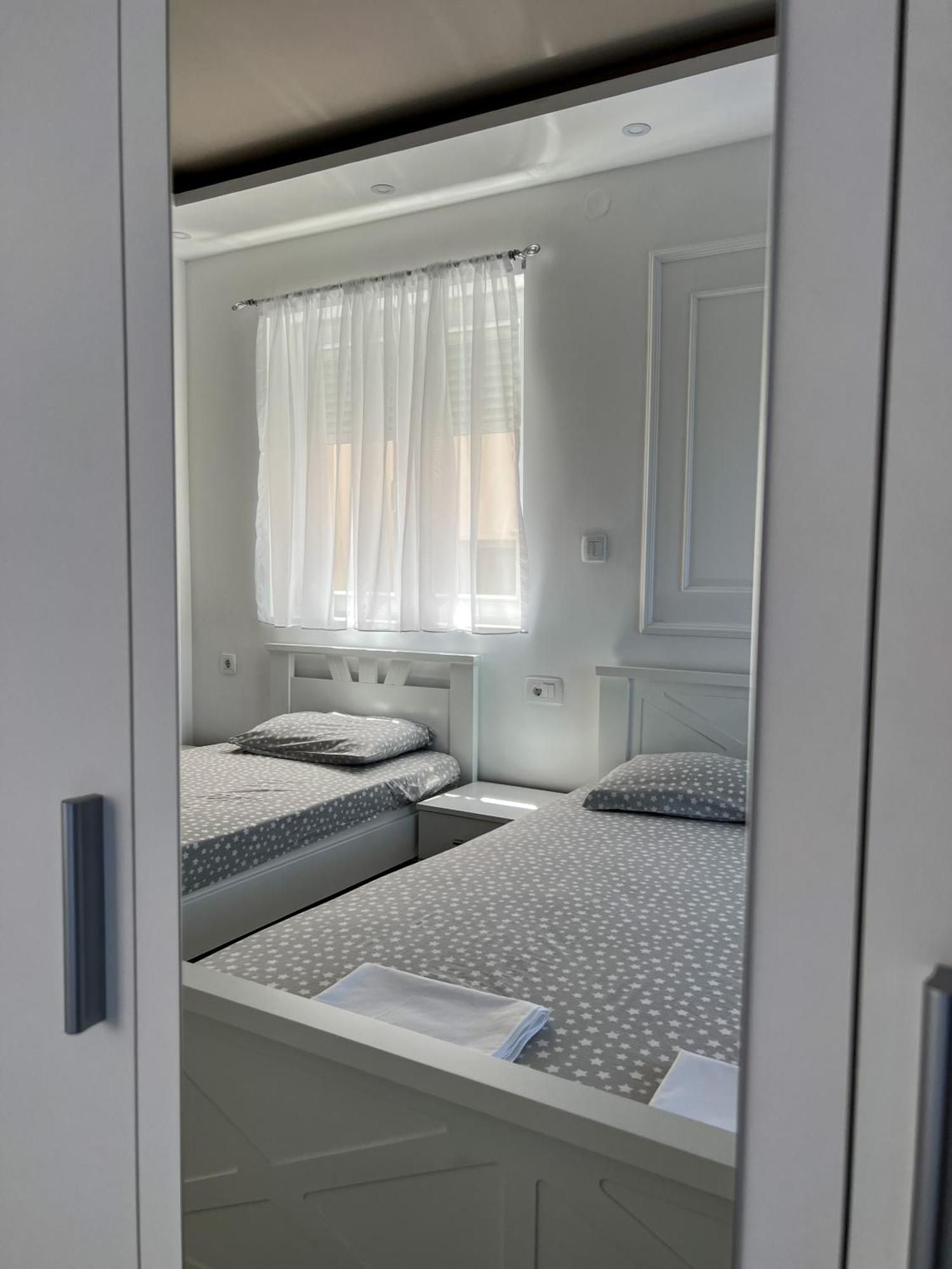 Mavalux Apartments Tivat Exteriér fotografie