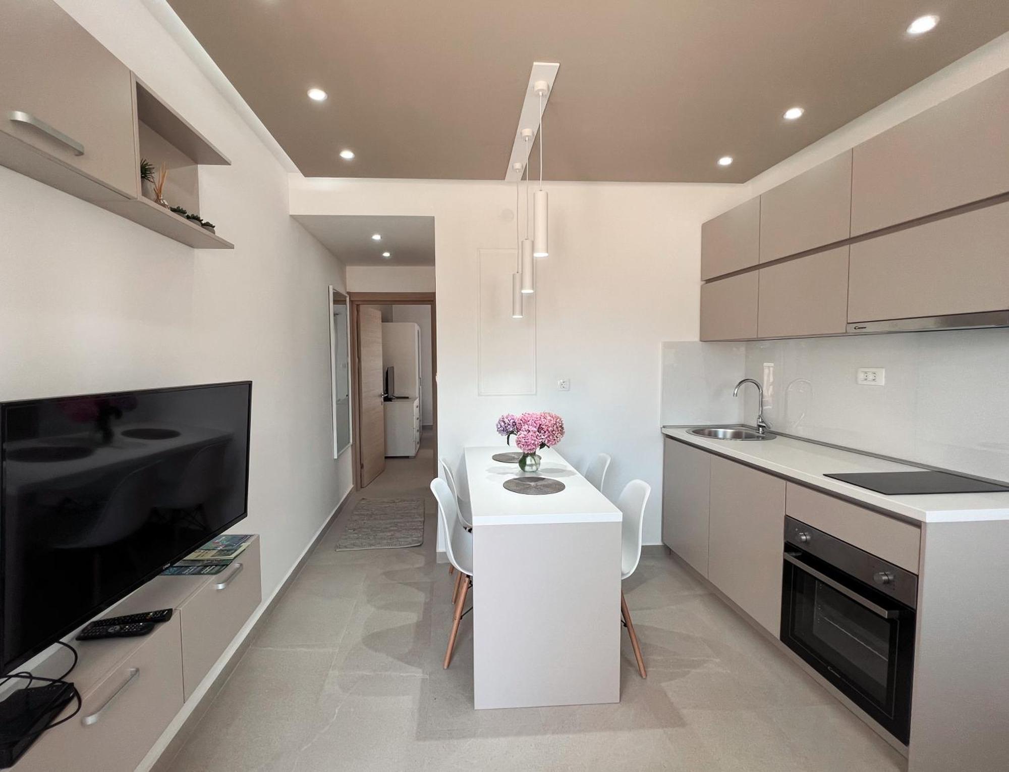 Mavalux Apartments Tivat Exteriér fotografie